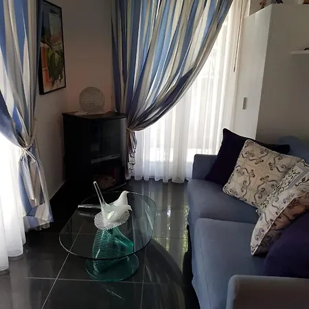 Apartman Alloggio Baci San Remo
